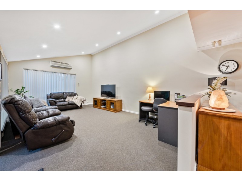 8 Killen Place, Duncraig WA 6023