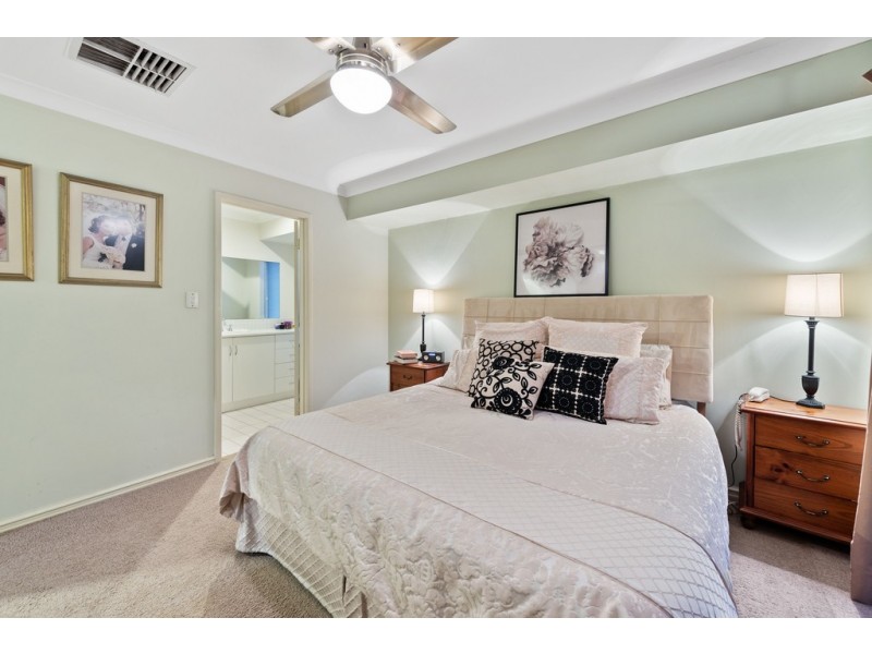 8 Killen Place, Duncraig WA 6023