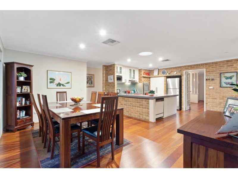 17 Currajong Road, Duncraig WA 6023