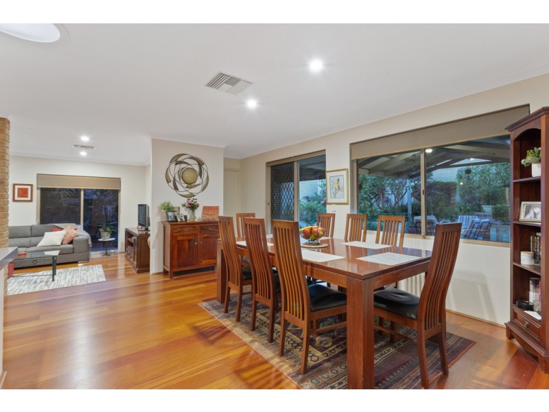 17 Currajong Road, Duncraig WA 6023