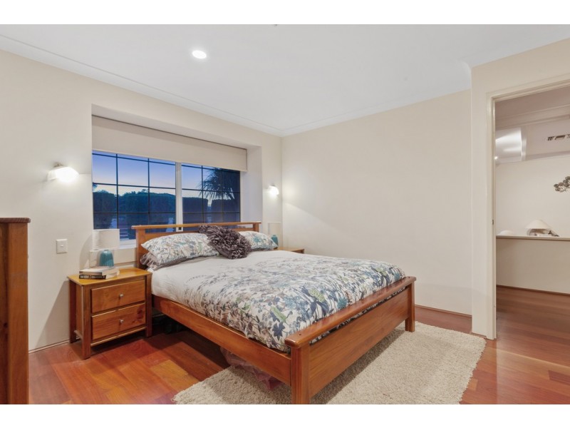 17 Currajong Road, Duncraig WA 6023