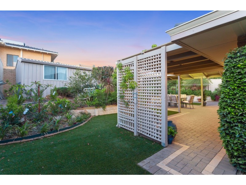 17 Currajong Road, Duncraig WA 6023