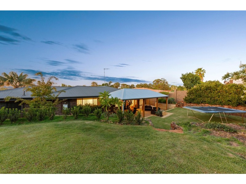 18 Alder Way, Duncraig WA 6023