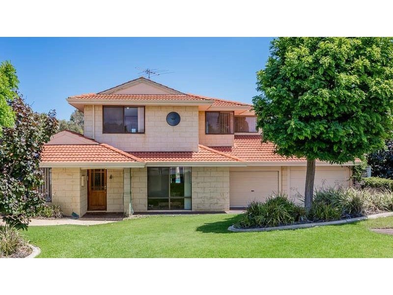 22 Cliverton Court, Marmion WA 6020