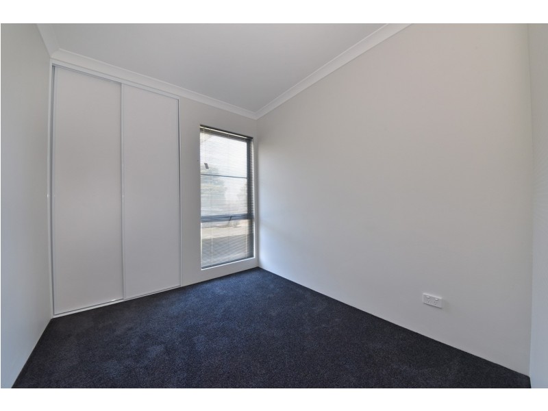 2/105 Camberwarra Drive, Craigie WA 6025