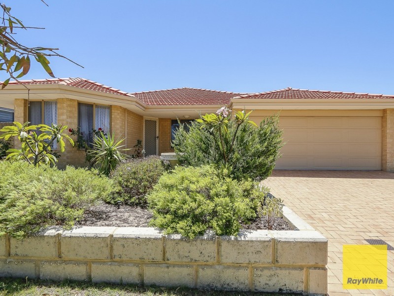 8 Ferry Way, Quinns Rocks WA 6030