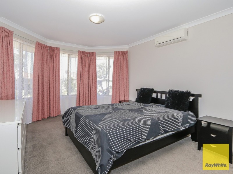 8 Ferry Way, Quinns Rocks WA 6030