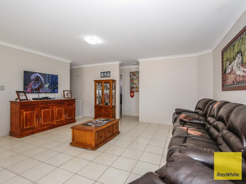 8 Ferry Way, Quinns Rocks WA 6030