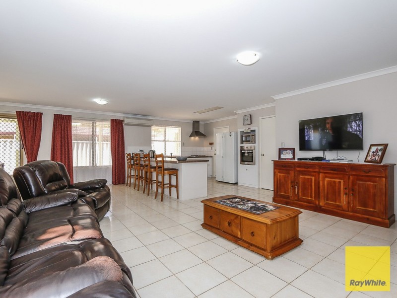 8 Ferry Way, Quinns Rocks WA 6030