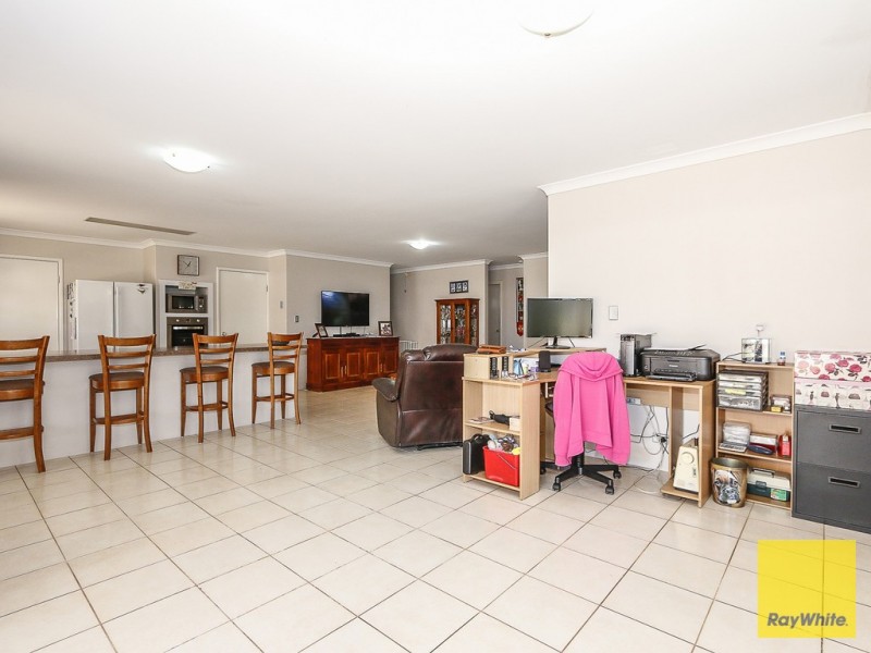 8 Ferry Way, Quinns Rocks WA 6030
