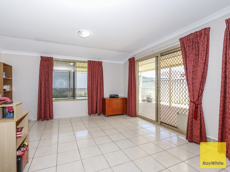 8 Ferry Way, Quinns Rocks WA 6030