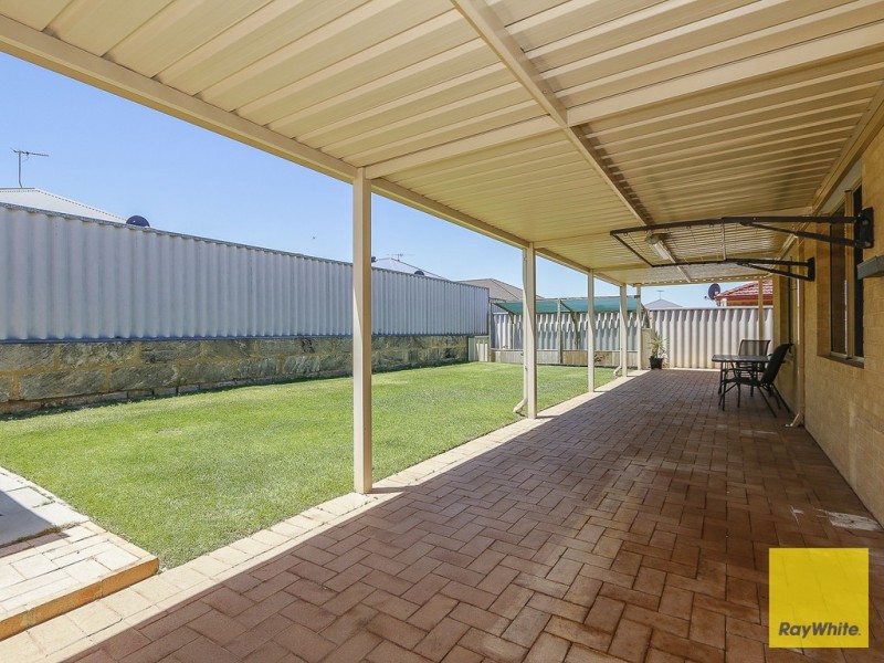 8 Ferry Way, Quinns Rocks WA 6030