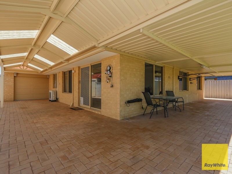 8 Ferry Way, Quinns Rocks WA 6030