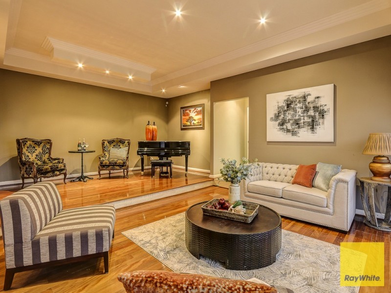 6 Aitape Vista, Dianella WA 6059