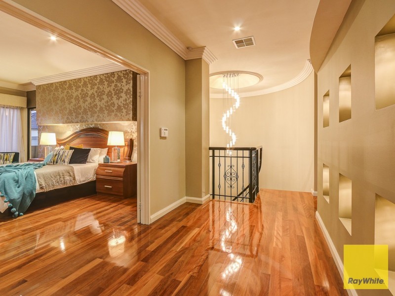 6 Aitape Vista, Dianella WA 6059