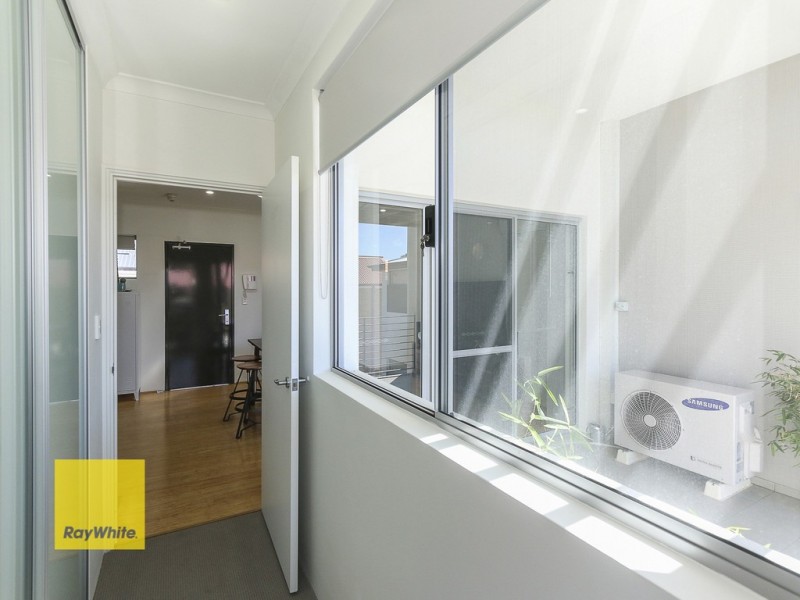 5/27 Pollard Street, Glendalough WA 6016