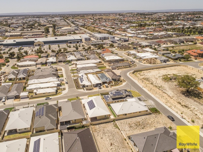 17 Framton Way, Madeley WA 6065