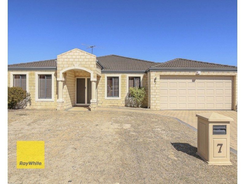 7 LOTHERTON WAY, Hocking WA 6065