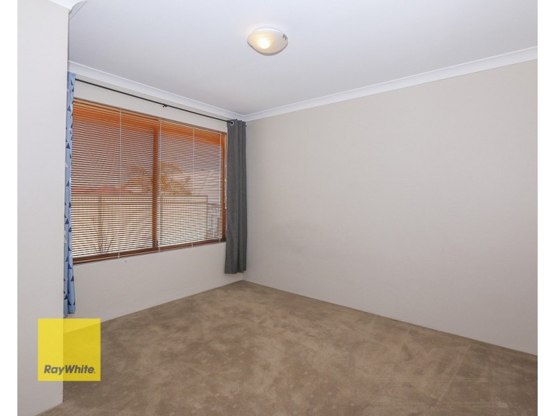 7 LOTHERTON WAY, Hocking WA 6065