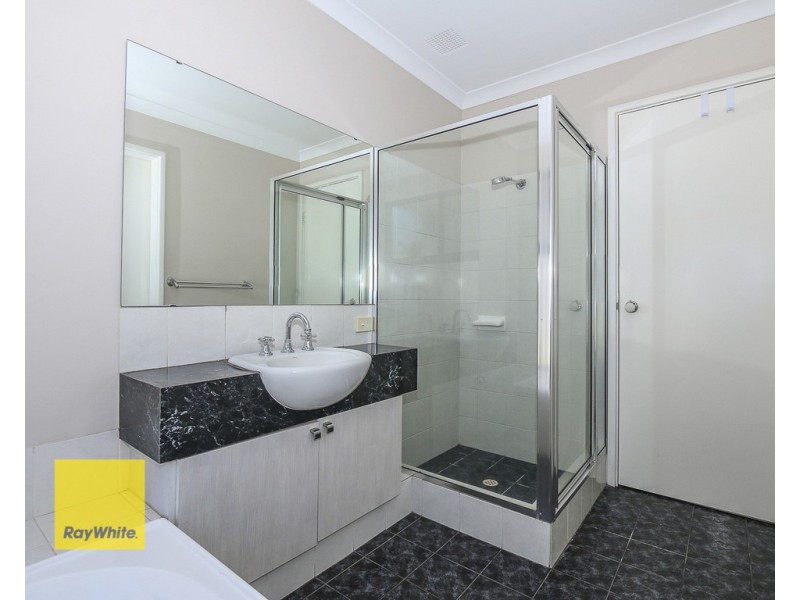 7 LOTHERTON WAY, Hocking WA 6065