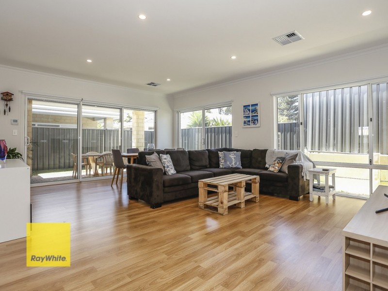 10B Drysdale Road, Craigie WA 6025