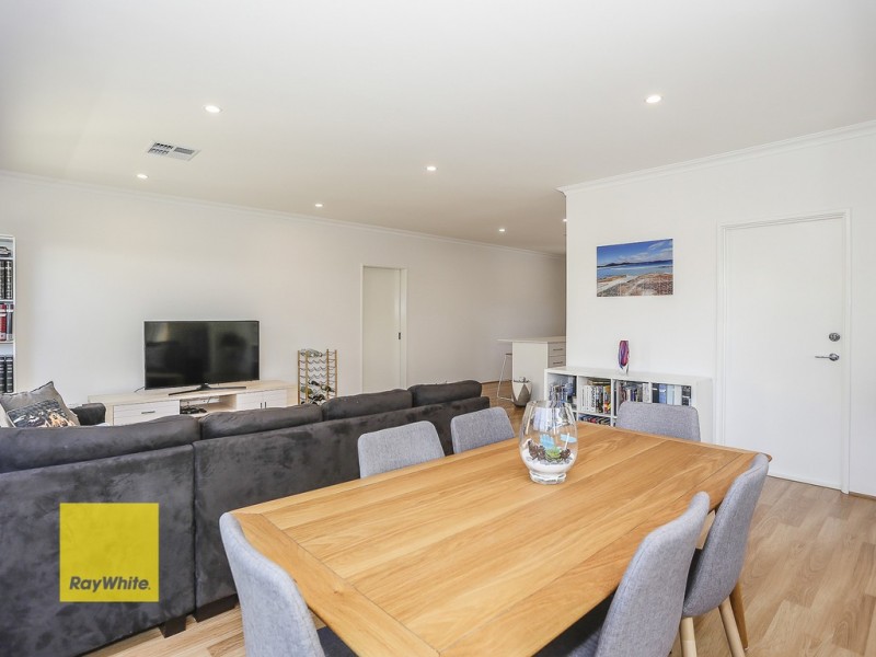 10B Drysdale Road, Craigie WA 6025