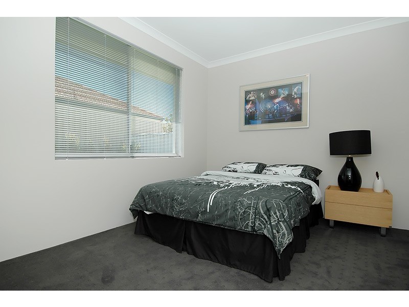 6 Impington Rd, Butler WA 6036