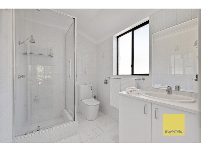 19 Fawkner Gardens, Hillarys WA 6025