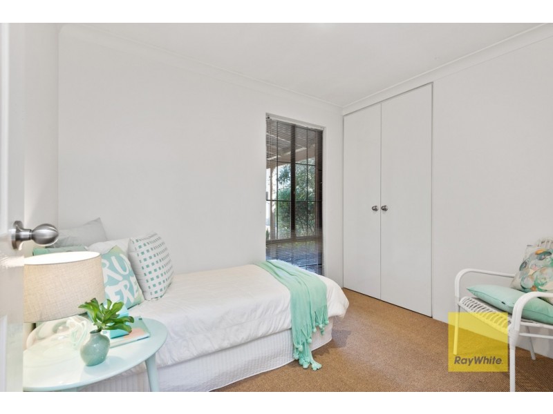 19 Fawkner Gardens, Hillarys WA 6025