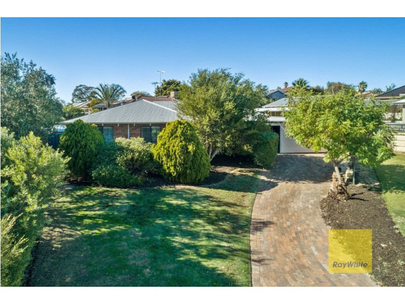 19 Fawkner Gardens, Hillarys WA 6025