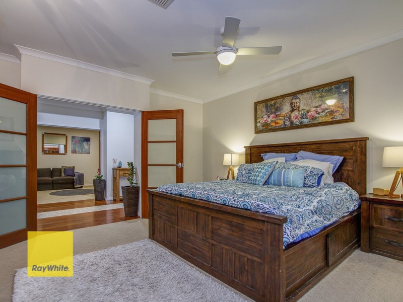 15 Glenvista Way, Madeley WA 6065