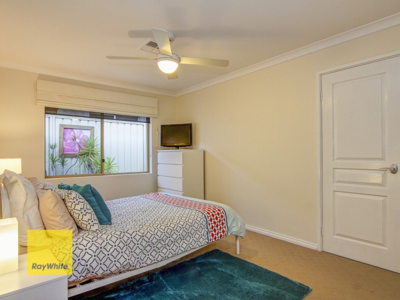 15 Glenvista Way, Madeley WA 6065