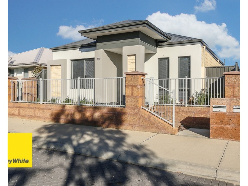 162 Grandis Boulevard, Banksia Grove WA 6031