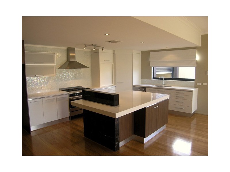 10 Fourmile Ave, Burns Beach WA 6028