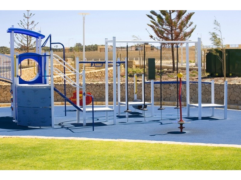 10 Fourmile Ave, Burns Beach WA 6028