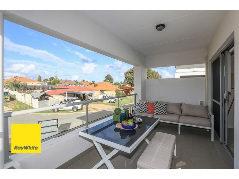 11 Royal Scot Loop, Currambine WA 6028