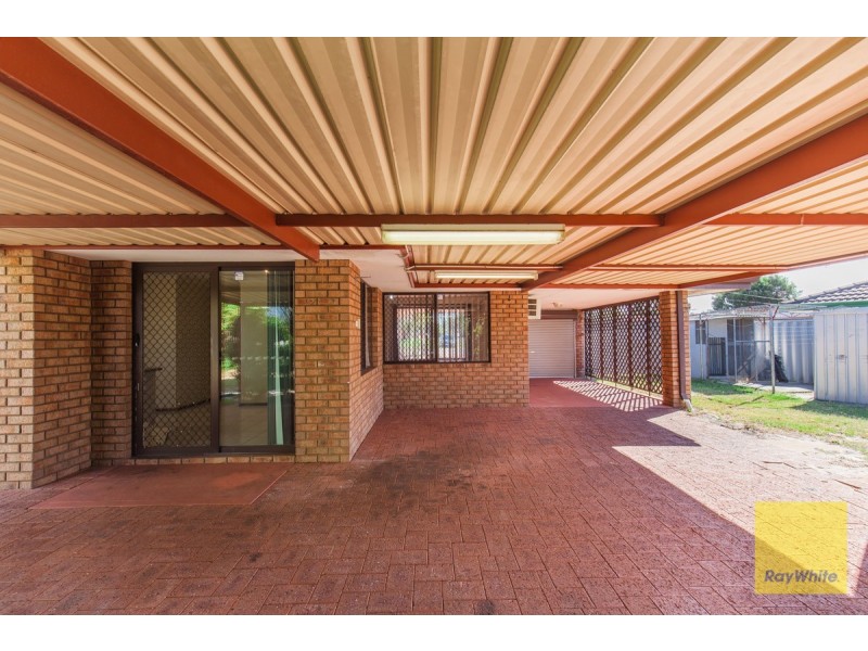 16 Salween Place, Beechboro WA 6063