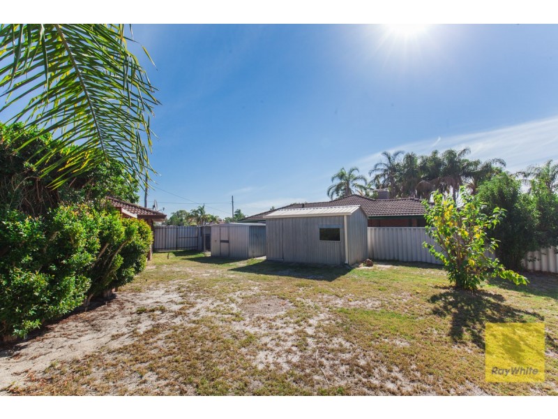 16 Salween Place, Beechboro WA 6063