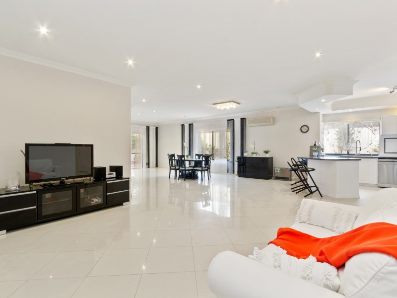 35 Russell Road, Madeley WA 6065