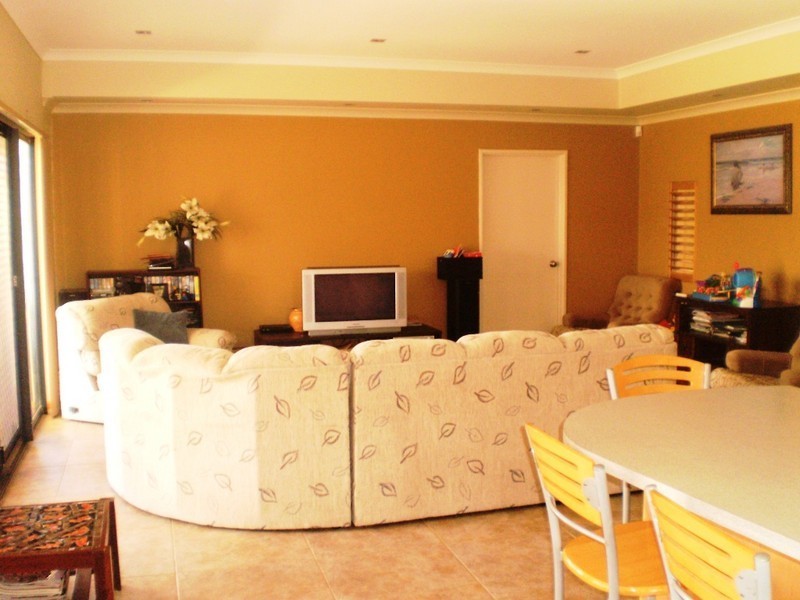2 RUPARA CIRCLE, Quinns Rocks WA 6030