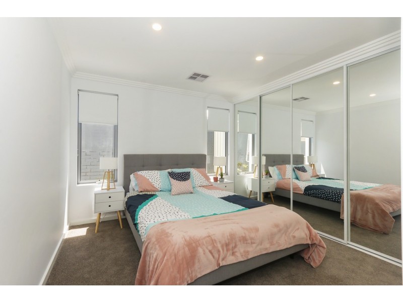 17B Strathyre Drive, Duncraig WA 6023