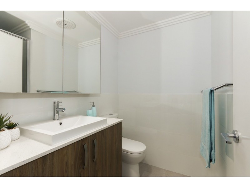 17B Strathyre Drive, Duncraig WA 6023