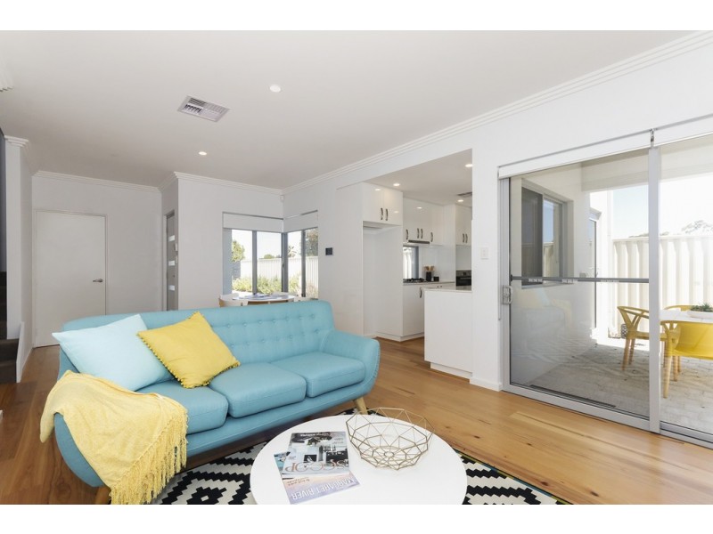 17B Strathyre Drive, Duncraig WA 6023