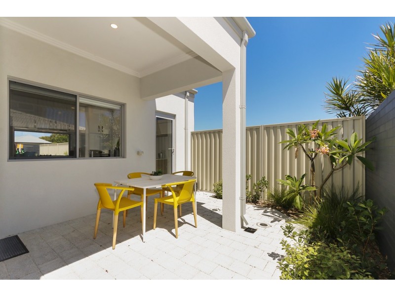 17B Strathyre Drive, Duncraig WA 6023