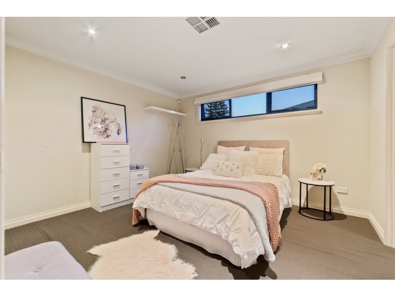 10A Mary Street, Watermans Bay WA 6020