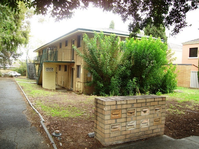 2/19 Clydesdale, Burswood WA 6100