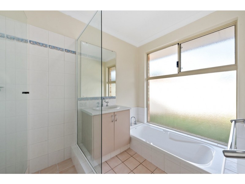 17a Batavia Place, Kallaroo WA 6025