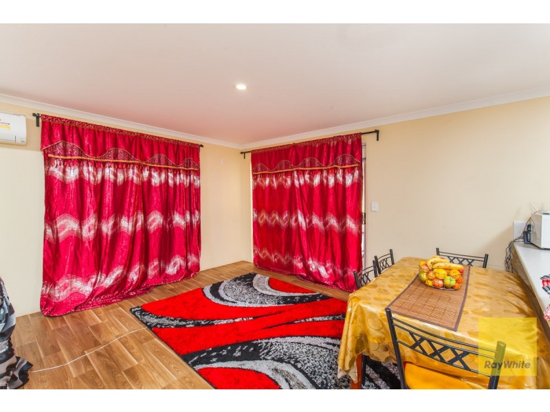 31 Harford Way, Girrawheen WA 6064