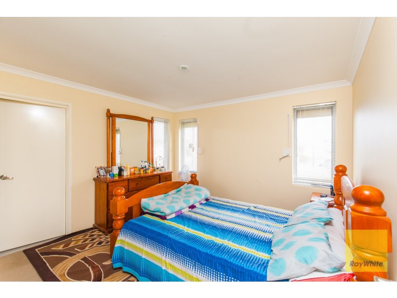 31 Harford Way, Girrawheen WA 6064