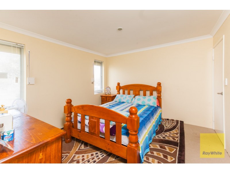 31 Harford Way, Girrawheen WA 6064